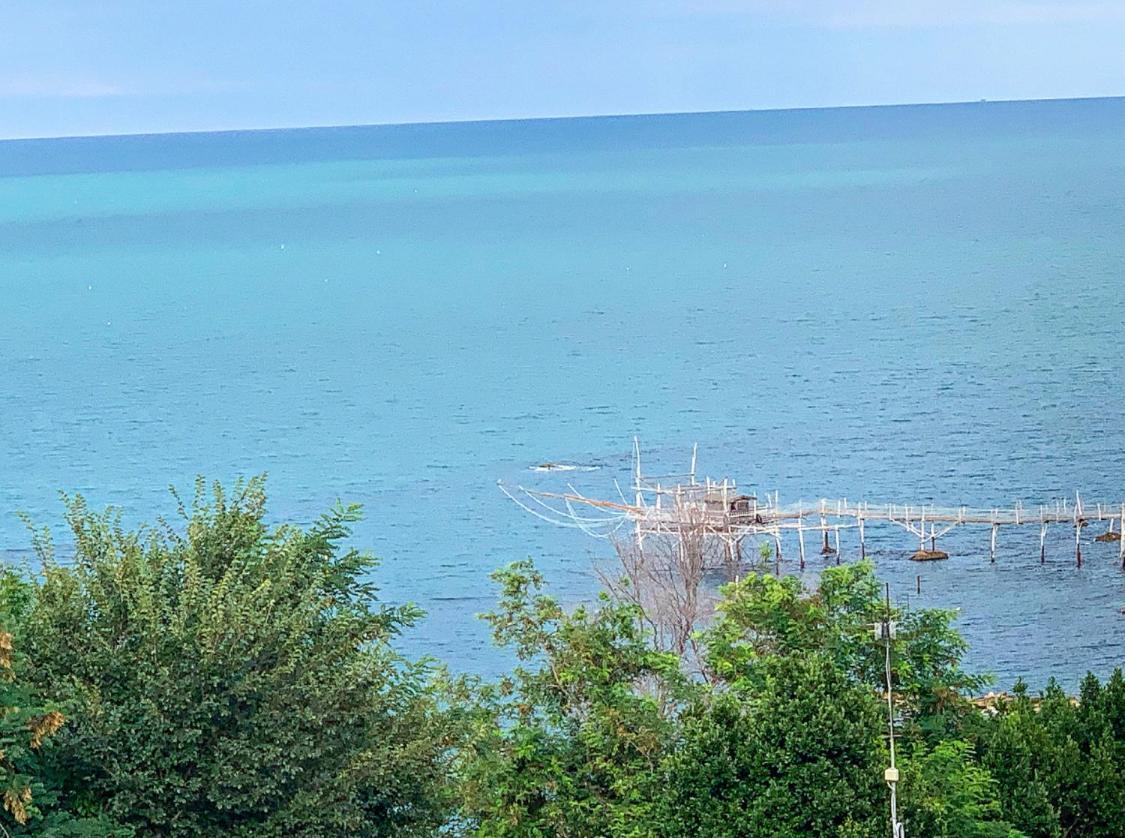 Terrazza Sui Trabocchi Appartement Marina di San Vito Buitenkant foto